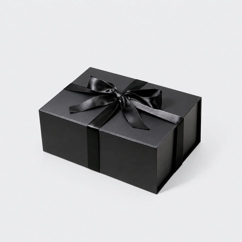Custom Black Gift Boxes backdrop blur preview Custom Black Gift Boxes backdrop blur preview